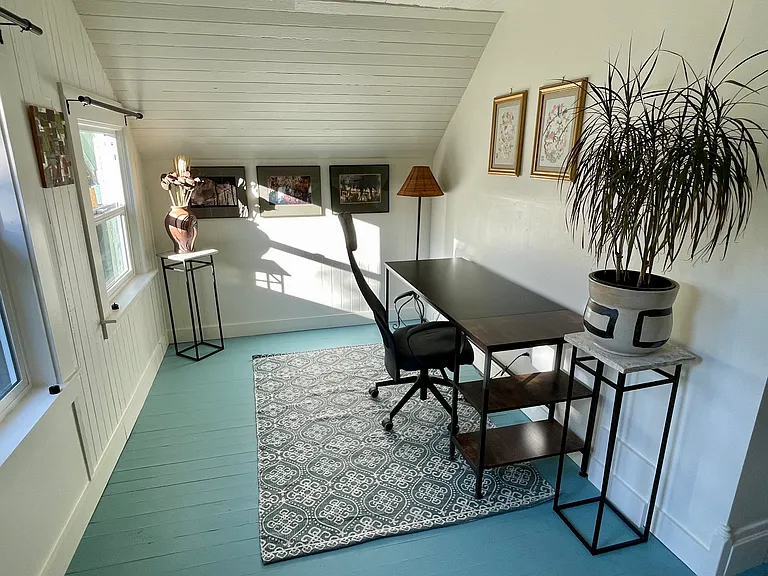 4009 NE 8th Ave — Photo 23