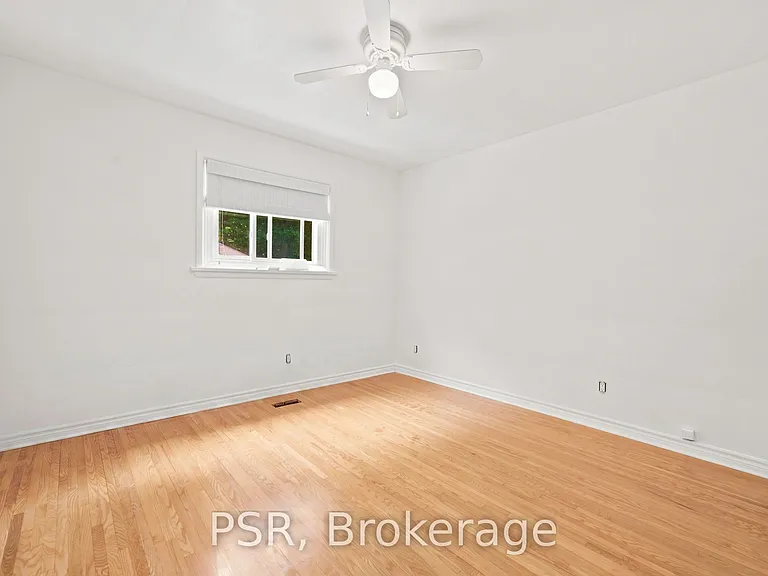 531 Rodd Ave #UPPER — Photo 18