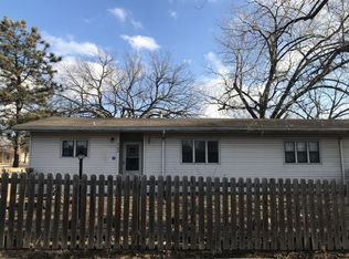 6702 SW Rockpost Rd, Topeka, KS 66619