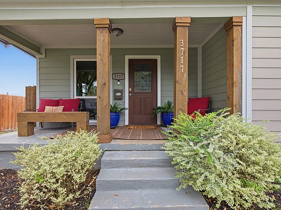3rd image of 3717 Cortez Dr