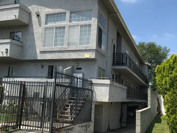 6407 Denny Ave, North Hollywood, CA 91606