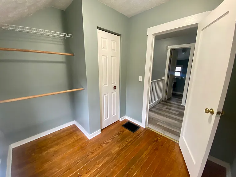 913 Portage St NW #913 — Photo 10
