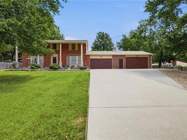 3609 S Phelps Rd, Independence, MO 64055