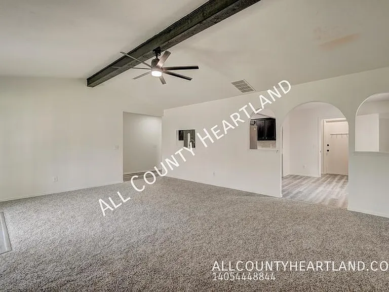 10333 Fairfax Ln — Photo 5