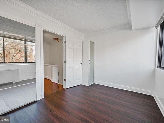 5th image of 1245 13th St NW APT 302