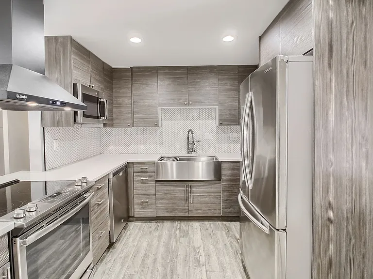 1178 Alton St — Photo 6