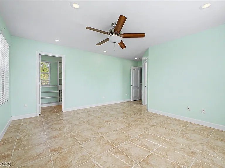 10907 Castle Fountain St — Photo 17
