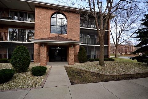 1st image of 13430 E Circle Dr APT 510