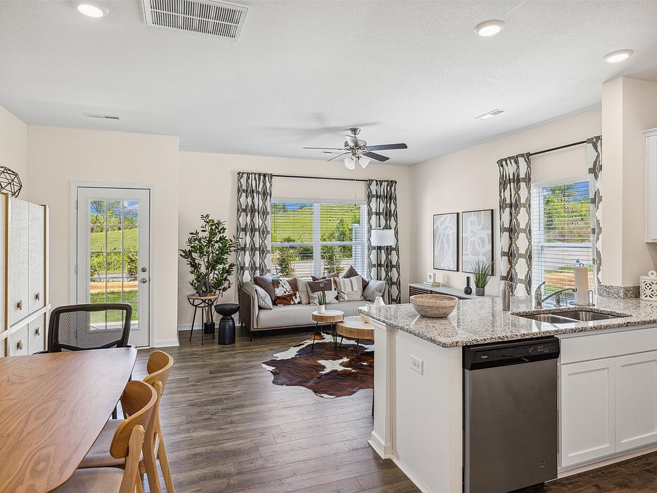 Pearson Townhome Plan, Hudson Terrace Townhomes, Bluff City, TN 37618