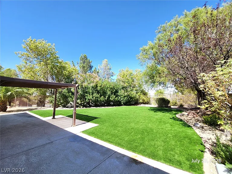 60 Copper Fountain St — Photo 32