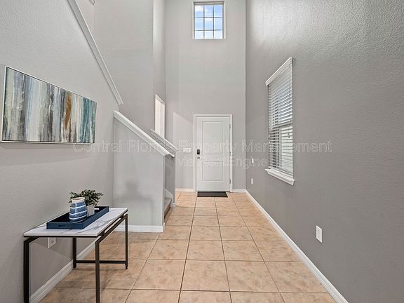 5th image of 5552 Misty Oak Cir