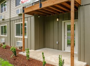 1200 38th Ave #B202, Sweet Home, OR 97386