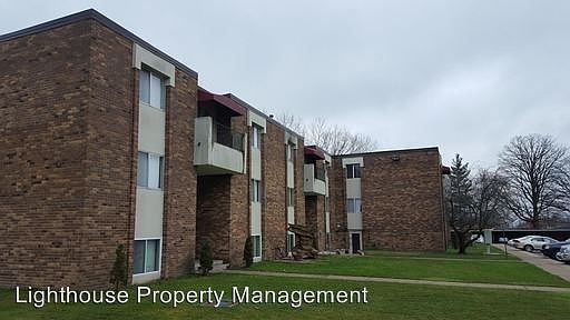 1st image of 700 44th St SE APT 13