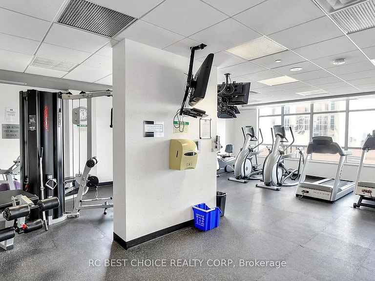 4968 Yonge St #2902 — Photo 18