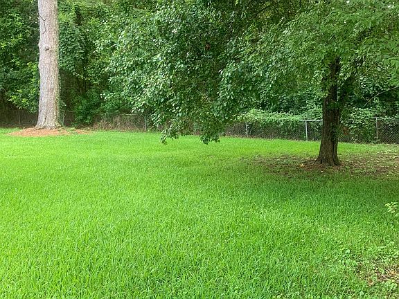 2nd image of 157 Belaire Dr