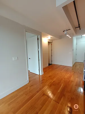 Rented by City Vista Inc | media 22