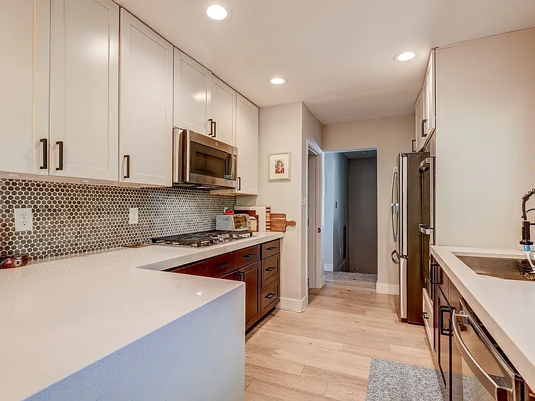 3101 W 37th Ave — Photo 5