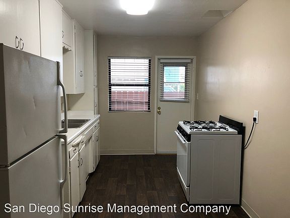 2nd image of 5053 Lotus St