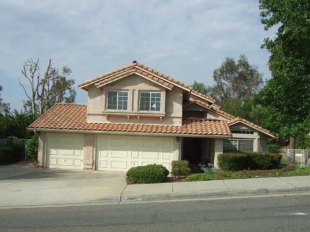 1st image of 261 Clarence Ln