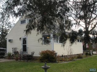 200 Linden Pl, New Milford, NJ 07646