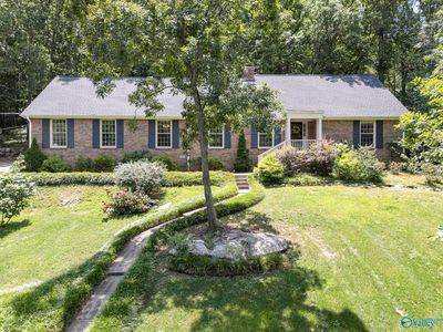 1822 Mountainbrook Dr SE, Huntsville, AL, 35801