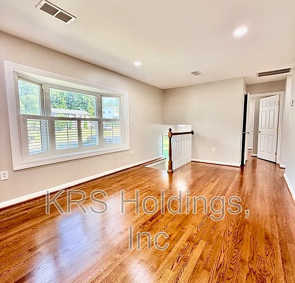 3931 Forestdale Ave — Photo 4