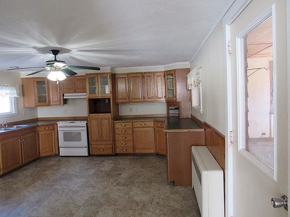 5th image of 95 Main Street