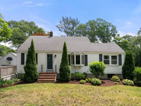 170 Thicket St, Weymouth, MA 02190