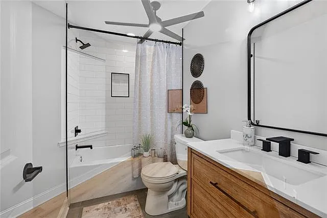 3521 Gibson St — Photo 14