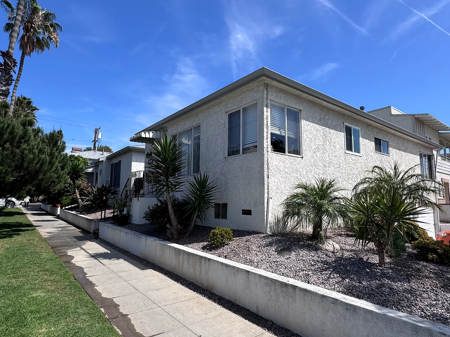 1 bed, 700 sqft, $3,250 — Photo 1