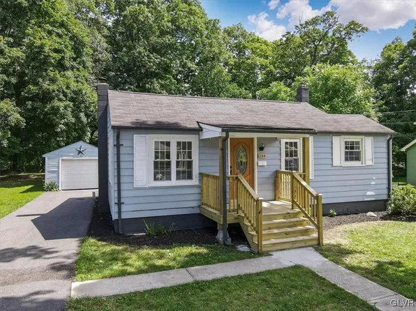 1148 Appenzeller Ave, Stroudsburg, PA 18360