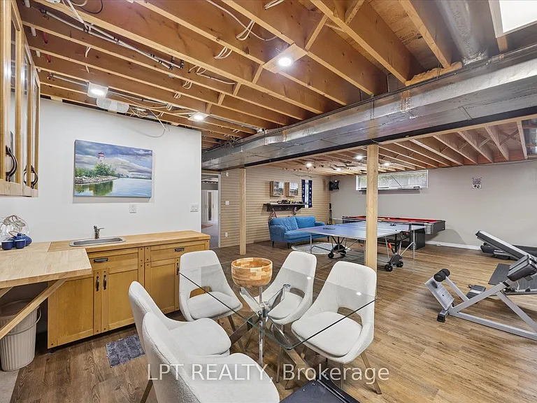 22 Louisa St E — Photo 22