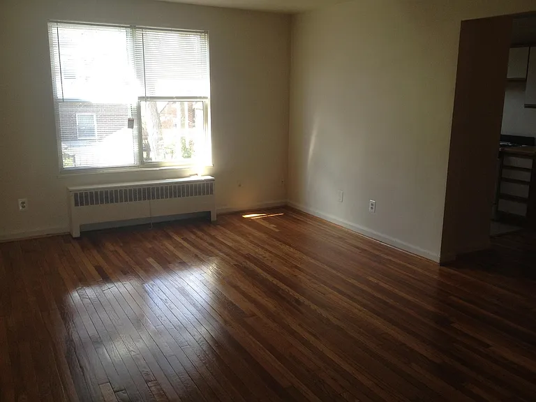Royal Oak Apartments II, LLC — Photo 10