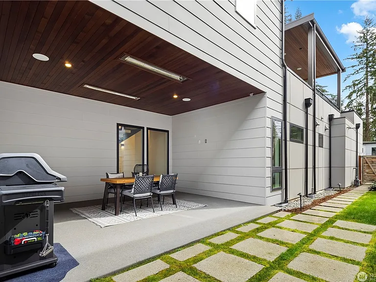 4605 108th Ave NE — Photo 26
