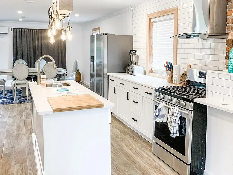 Kitchen 1