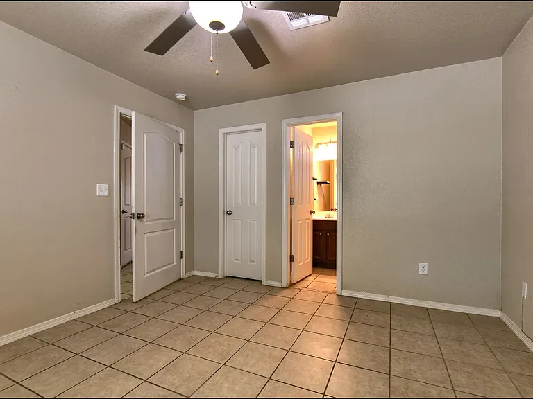7351 Burntside Ln — Photo 18