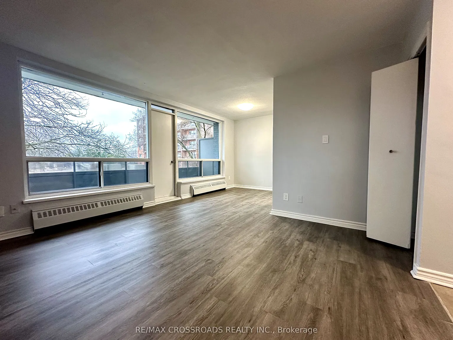 2 bed, $2,195 — Photo 2