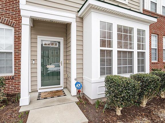 4th image of 5349 Silver Moon Ln