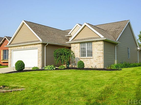 2nd image of 1532 Plum Creek Dr
