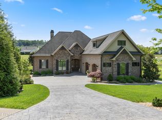 1226 Chestnut Ln, Loudon, TN 37774