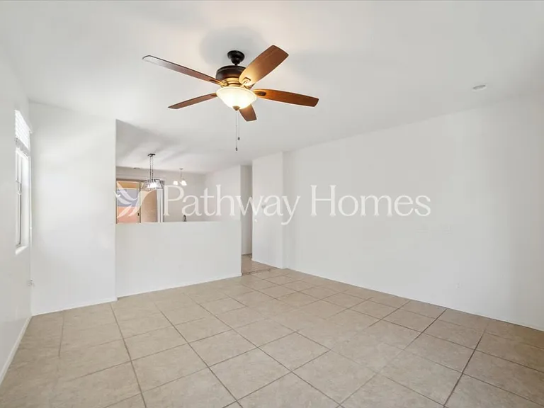 11781 W Overlin Ln — Photo 3