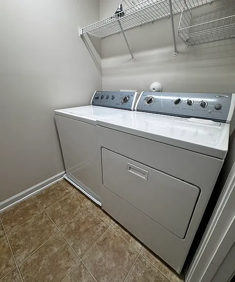 519 Perrault Dr — Photo 19
