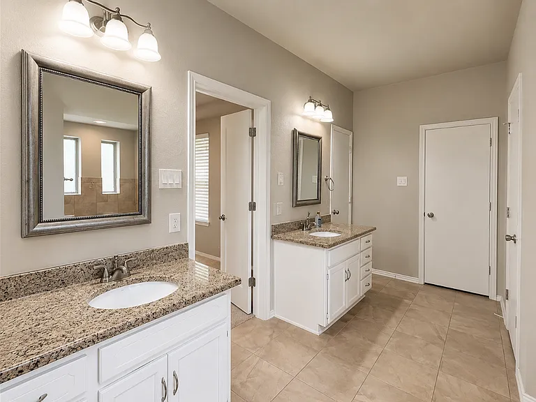 133 Springhill Dr — Photo 14