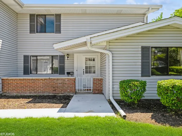 226 Patuxet Ct #226, Schaumburg, IL 60194