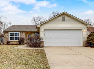 9220 Whitecliff Way, Indianapolis, IN