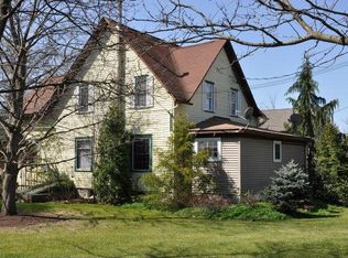 93 Auburn Rd, Lansing, NY 14882