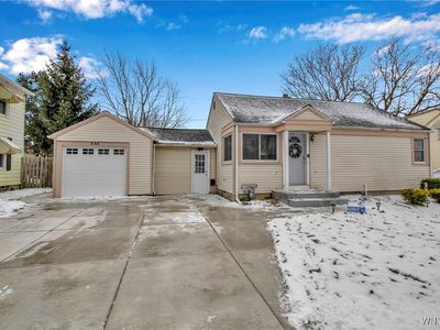 340 W Girard Blvd, Buffalo, NY, 14217