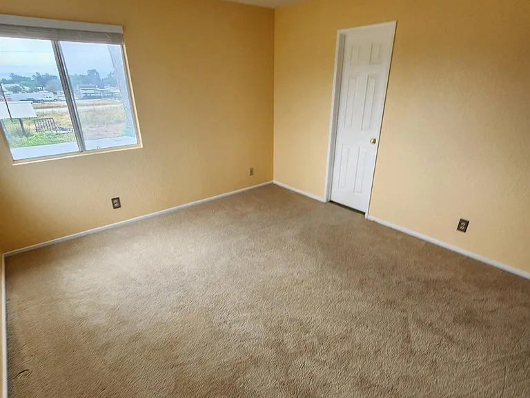 25435 El Paraiso Dr — Photo 35