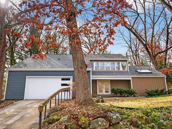 3009 Post Road, Madison, WI 53713