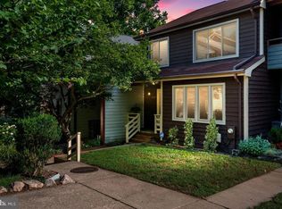 9427 Clocktower Ln, Columbia, MD 21046